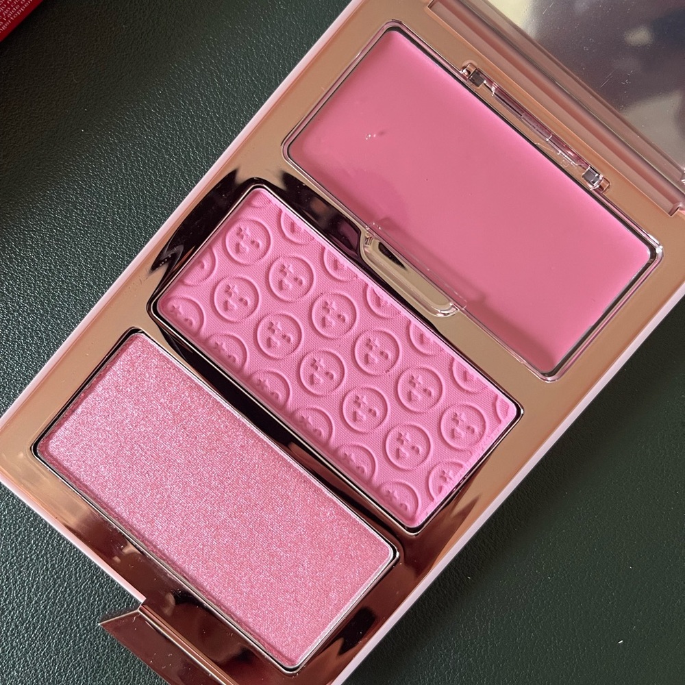 O/S by Patrick Starrr Cheek Clapper 3D Blush Trio Palette - Attention Seeker